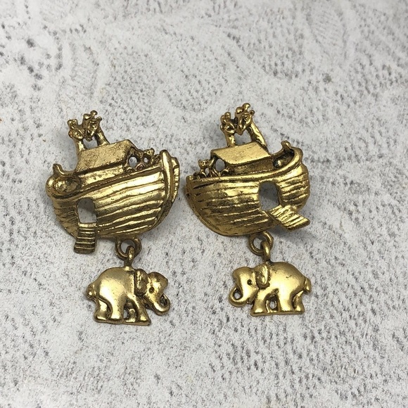 Vintage Noah Ark Antiqued Gold Tone Statement Dangle Drop Earrings. - Picture 2 of 4